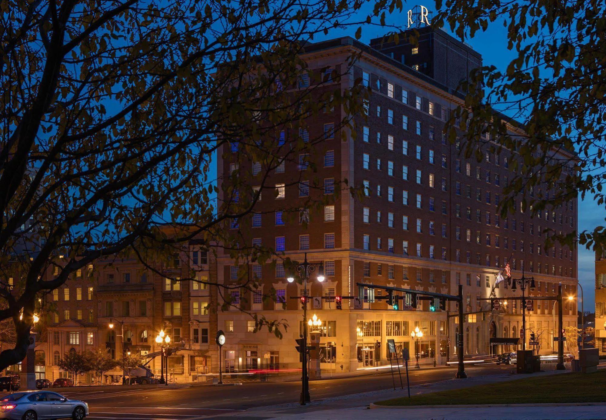 Renaissance Albany Hotel Kültér fotó